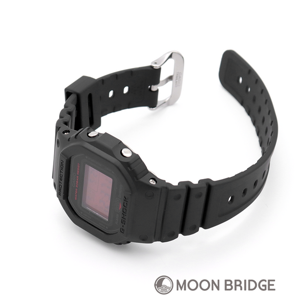G-SHOCK_DW-5600BBR-1JF_MB004477_2